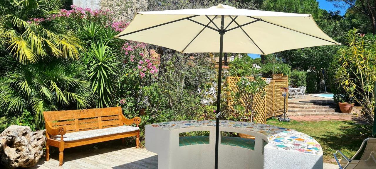Jungle House - Pineta Is Morus Villa Santa Margherita di Pula Exterior photo