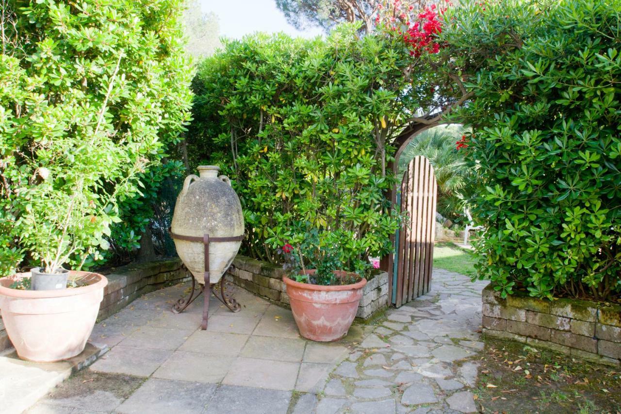 Jungle House - Pineta Is Morus Villa Santa Margherita di Pula Exterior photo